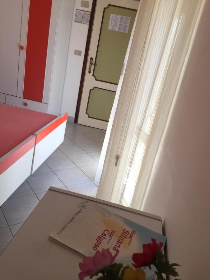 Hotel Calypso Bellaria-Igea Marina Eksteriør billede